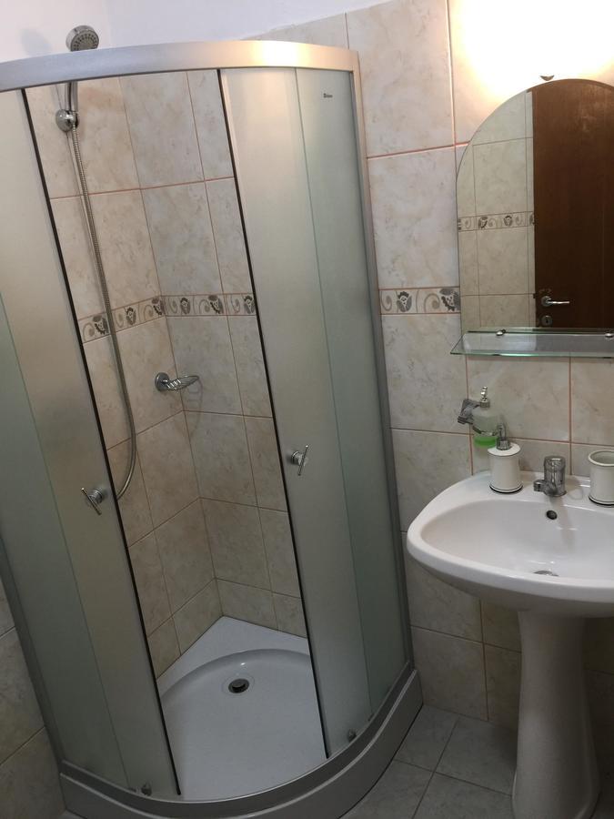 Hotel Rares Botosány Kültér fotó