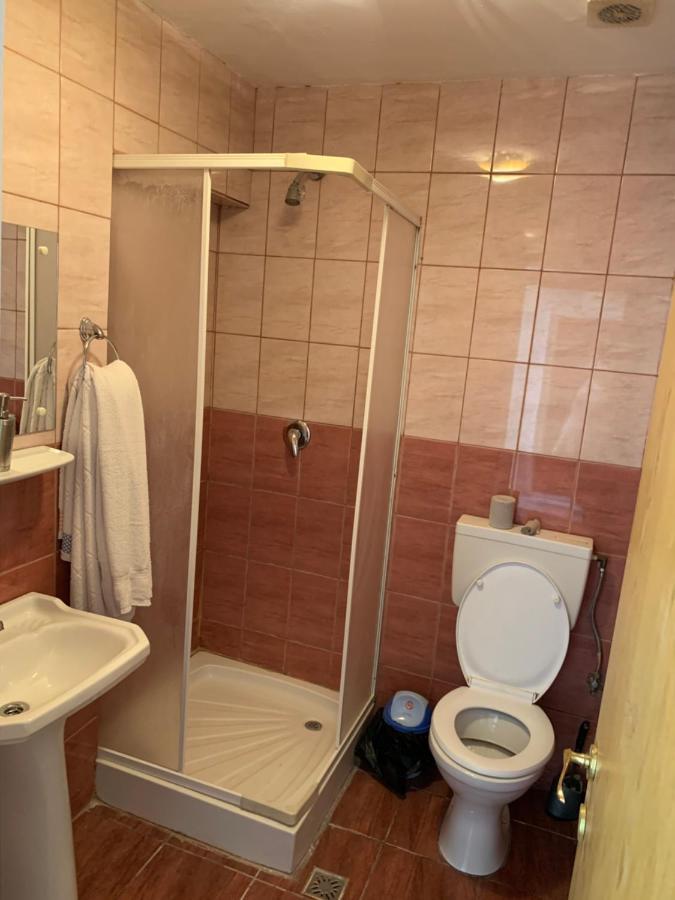 Hotel Rares Botosány Kültér fotó